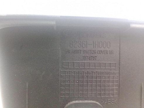MANDO ELEVALUNAS PUERTA LAT DEL DER KIA CEE'D Fastback (ED)|Desguaces La Cabaña
