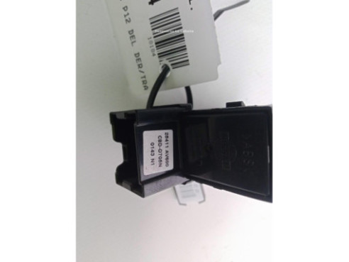 25411AV600 MANDO ELEVALUNAS PUERTA LAT DEL DER NISSAN PRIMERA Hatchback (P12)|Desguaces La Cabaña