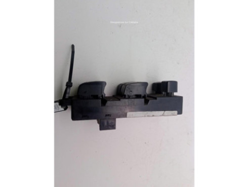 MANDO ELEVALUNAS PUERTA LAT DEL IZQ NISSAN PRIMERA Hatchback (P12)|Desguaces La Cabaña