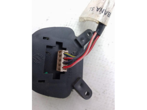 INTERRUPTOR WARNING LANCIA THESIS (841_)|Desguaces La Cabaña