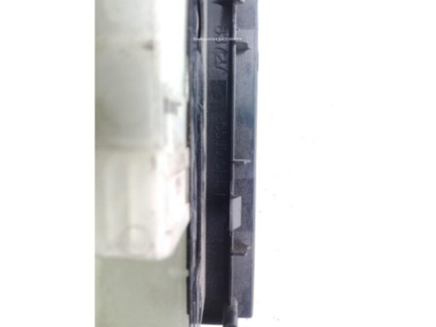 64J202768T MANDO ELEVALUNAS PUERTA LAT DEL IZQ SUZUKI GRAND VITARA II (JT, TE, TD)|Desguaces La Cabaña