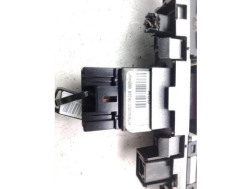 847402S350TAN, INTERRUPTOR WARNING HYUNDAI ix35 (LM, EL, ELH)|Desguaces La Cabaña