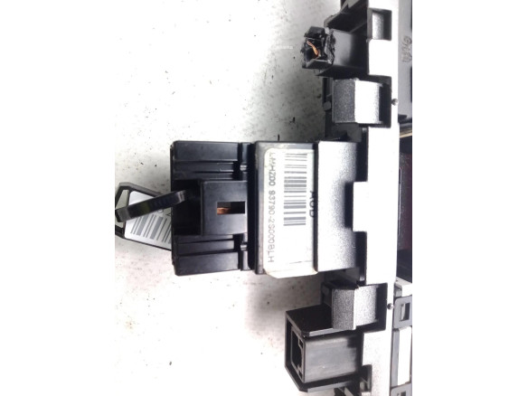 847402S350TAN, INTERRUPTOR WARNING HYUNDAI ix35 (LM, EL, ELH)|Desguaces La Cabaña