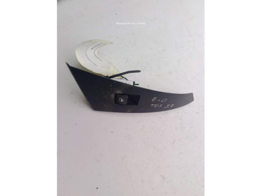 MANDO ELEVALUNAS PUERTA LATERAL TRASERO IZQUIERDO|Desguaces La Cabaña