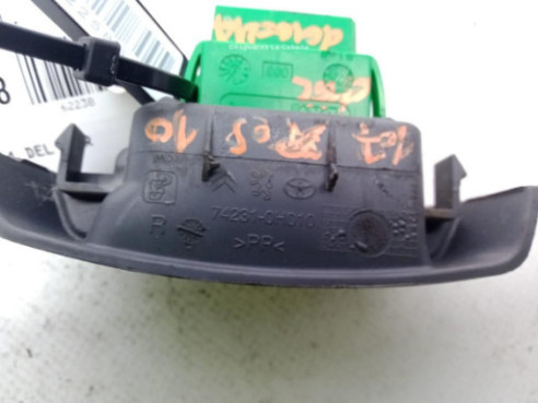 742310H010 MANDO ELEVALUNAS PUERTA LAT DEL DER PEUGEOT 107|Desguaces La Cabaña