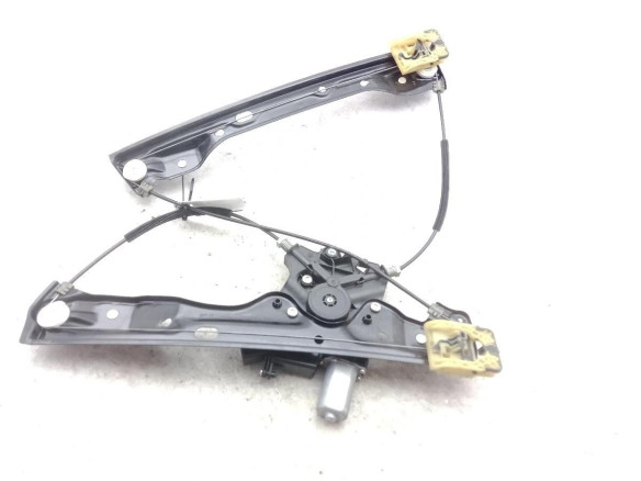 13406674 ELEVALUNAS PUERTA LAT DEL DER OPEL ASTRA K (B16)|Desguaces La Cabaña
