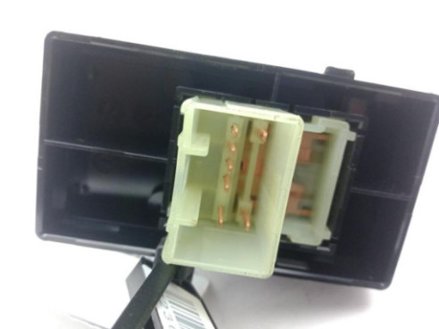 MANDO ELEVALUNAS PUERTA LATERAL TRASERO IZQUIERDO|Desguaces La Cabaña 2