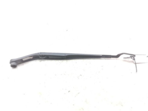 98311J7000  BRAZO LIMPIAPARABRISAS DEL IZQ KIA CEED (CD)|Desguaces La Cabaña
