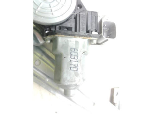 827211U600  ELEVALUNAS PUERTA LAT TRA IZQ NISSAN JUKE (F15)|Desguaces La Cabaña