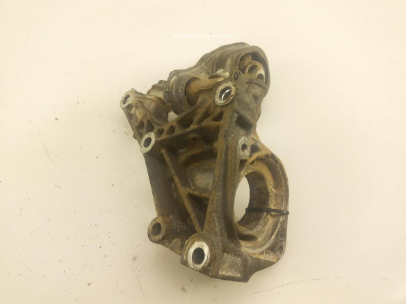 A2472400600 SOPORTE MOTOR INF MERCEDES BENZ CLA (C118)|Desguaces La Cabaña