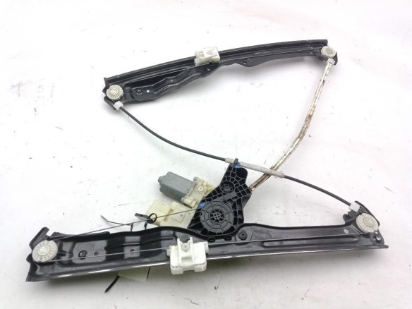 9826079480  ELEVALUNAS PUERTA LAT DEL DER PEUGEOT 308 II|Desguaces La Cabaña