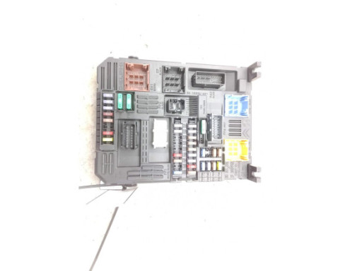 CAJA FUSIBLES INTERIOR (BSI)|Desguaces La Cabaña