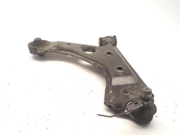 BRAZO SUSPENSION DEL DER INF OPEL CORSA D (S07)|Desguaces La Cabaña