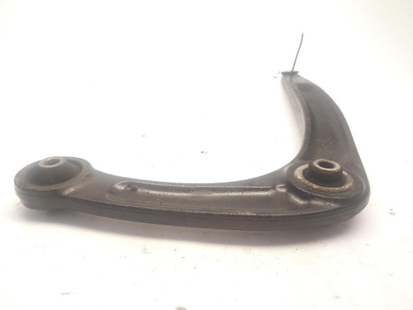 BRAZO SUSPENSION DEL DER INF CITROEN C4 II (B7)|Desguaces La Cabaña