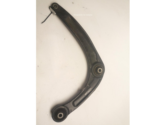 1643189180 BRAZO SUSPENSION DEL DER INF PEUGEOT 5008|Desguaces La Cabaña