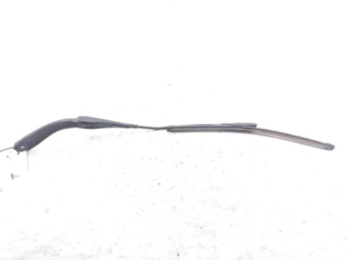 BRAZO LIMPIAPARABRISAS DEL DER BMW 3 Touring (F31)|Desguaces La Cabaña