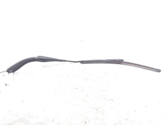 BRAZO LIMPIAPARABRISAS DEL DER BMW 3 Touring (F31)|Desguaces La Cabaña
