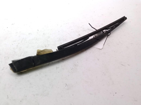BRAZO LIMPIAPARABRISAS TRA PORTÓN FORD FIESTA |Desguaces La Cabaña