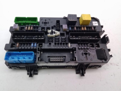 13181278DP, CAJA FUSIBLES INTERIOR (BSI) OPEL ASTRA H (A04)|Desguaces La Cabaña