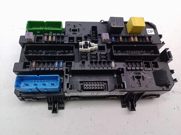 13181278DP, CAJA FUSIBLES INTERIOR (BSI) OPEL ASTRA H (A04)|Desguaces La Cabaña