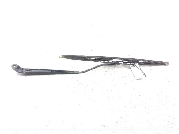 BRAZO LIMPIAPARABRISAS DEL IZQ PEUGEOT 306 Fastback (7A, 7C, N3, N5)|Desguaces La Cabaña