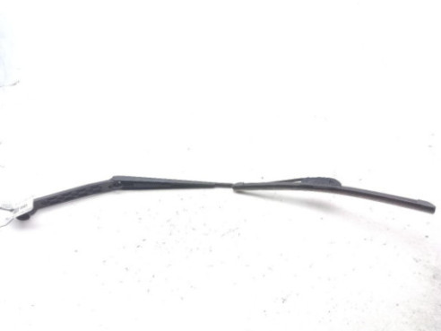 BRAZO LIMPIAPARABRISAS DEL DER SUBARU IMPREZA Fastback (GR, GH, G3)|Desguaces La Cabaña