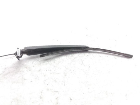 BRAZO LIMPIAPARABRISAS TRA PORTÓN VW GOLF V (1K1)|Desguaces La Cabaña