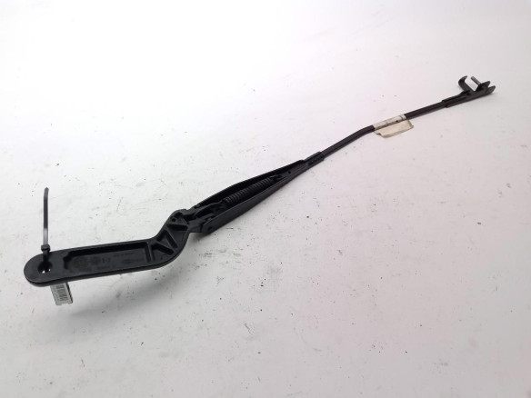 BRAZO LIMPIAPARABRISAS DEL DER FORD FOCUS C-MAX|Desguaces La Cabaña