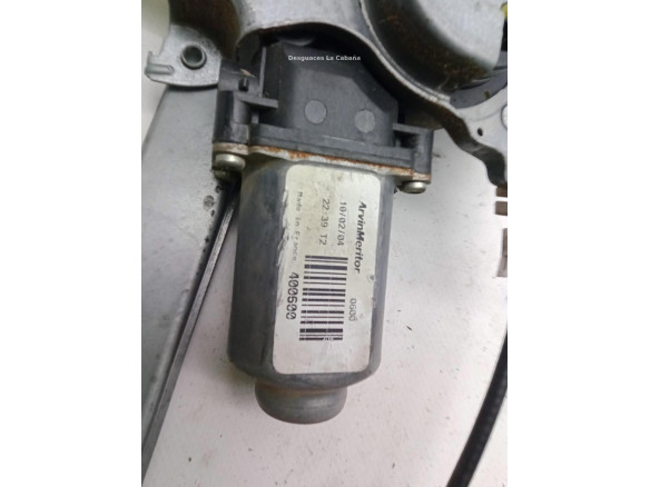ELEVALUNAS PUERTA LAT TRA DER NISSAN PRIMERA Hatchback (P12)|Desguaces La Cabaña
