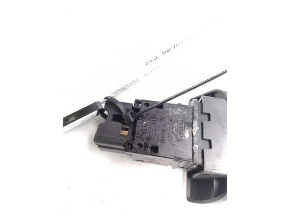 INTERRUPTOR WARNING NISSAN PRIMERA Hatchback (P12)|Desguaces La Cabaña