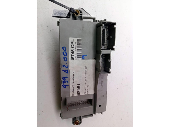 46846745 CAJA FUSIBLES INTERIOR (BSI) FIAT CROMA (194_)|Desguaces La Cabaña