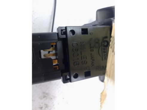 INTERRUPTOR WARNING NISSAN PRIMERA Hatchback (P12)|Desguaces La Cabaña