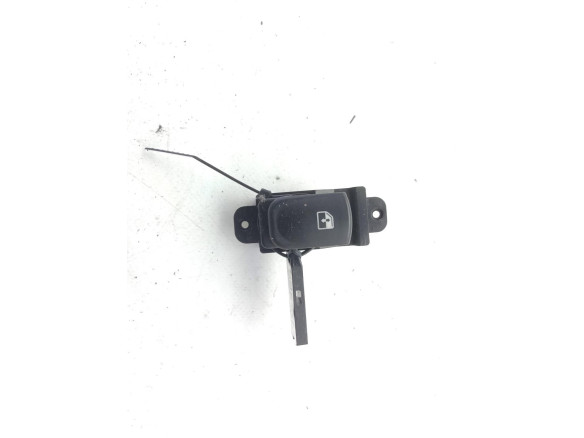 MANDO ELEVALUNAS PUERTA LAT DEL DER HYUNDAI i20 (PB, PBT)|Desguaces La Cabaña