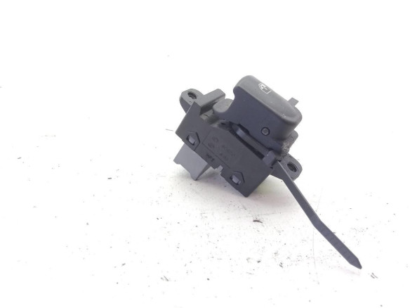 MANDO ELEVALUNAS PUERTA LAT DEL DER HYUNDAI i20 (PB, PBT)|Desguaces La Cabaña
