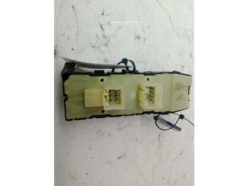 397540 MANDO ELEVALUNAS PUERTA LAT DEL IZQ JEEP COMPASS (MK49)|Desguaces La Cabaña