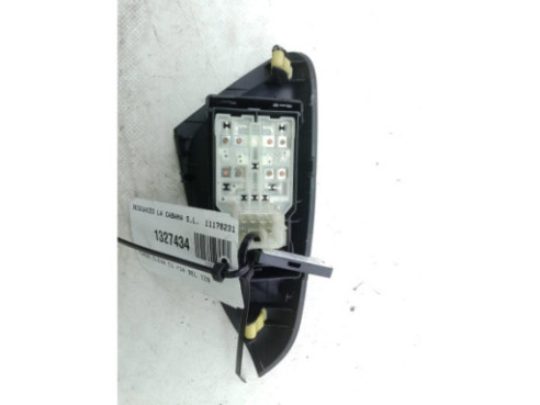 MANDO ELEVALUNAS PUERTA LAT DEL IZQ CITROEN C1 II|Desguaces La Cabaña
