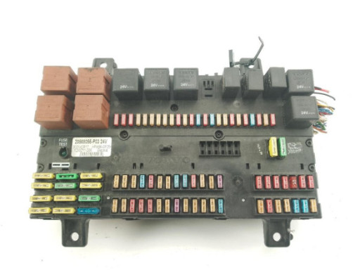 CAJA FUSIBLES INTERIOR (BSI)|Desguaces La Cabaña