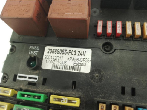 20568055 CAJA FUSIBLES INTERIOR (BSI) VOLVO FH|Desguaces La Cabaña