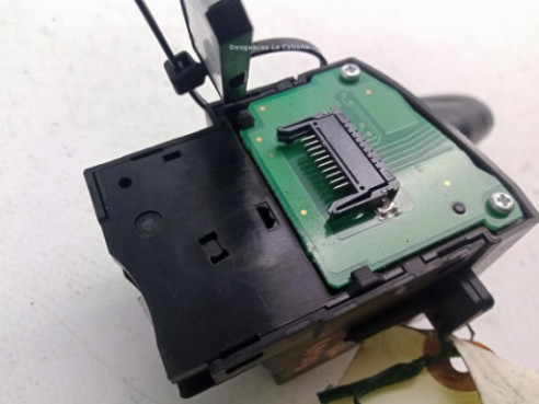 AV6T13355AE MANDO LUCES FORD FOCUS III|Desguaces La Cabaña