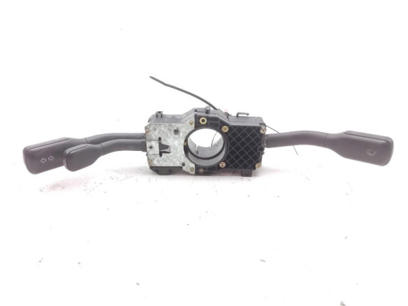4D0953513 CONMUTADOR LUCES AUDI A4 (8D2, B5)|Desguaces La Cabaña