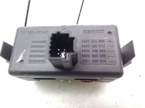 8200214896 INTERRUPTOR WARNING RENAULT KANGOO / GRAND KANGOO (KW0/1_)|Desguaces La Cabaña