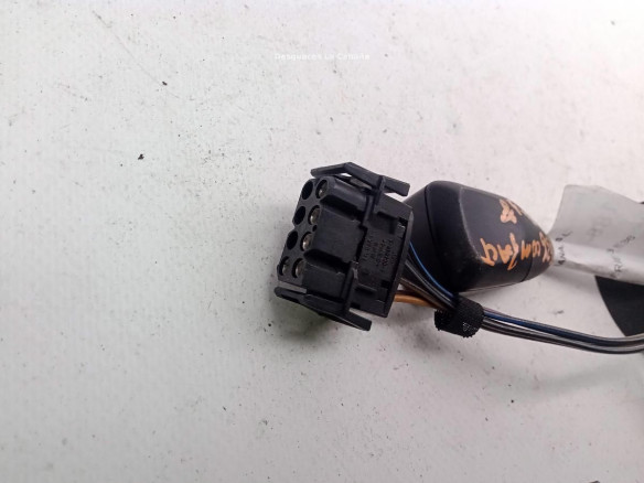 MANDO LIMPIAPARABRISAS BMW 3 Compact (E36)|Desguaces La Cabaña
