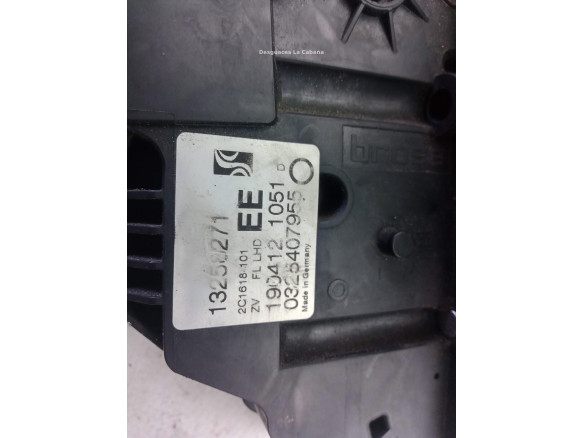 13258271 CERRADURA PUERTA LAT DEL IZQ OPEL CORSA D (S07)|Desguaces La Cabaña