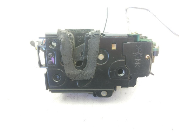 CERRADURA PUERTA LAT DEL DER VW POLO (9N_)|Desguaces La Cabaña