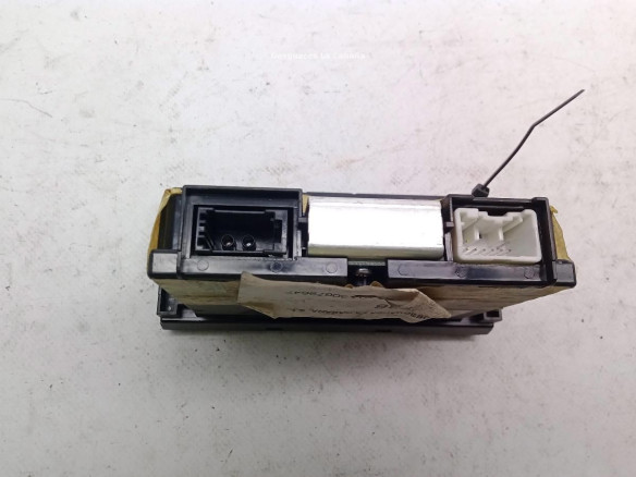 30679647, DISPLAY VOLVO V50 (545)|Desguaces La Cabaña