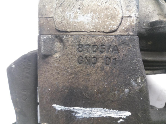 PINZA DEL IZQ AUDI Q5 (8RB)|Desguaces La Cabaña