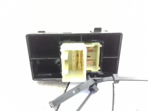 MANDO ELEVALUNAS PUERTA LATERAL TRASERO IZQUIERDO|Desguaces La Cabaña 2