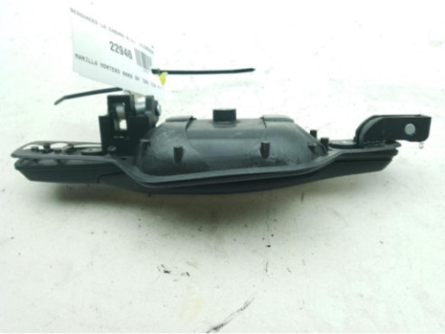 MR970193  MANILLA PUERTA LAT TRA IZQ EXT MITSUBISHI MONTERO III Canvas Top (V6_W, V7_W)|Desguaces La Cabaña