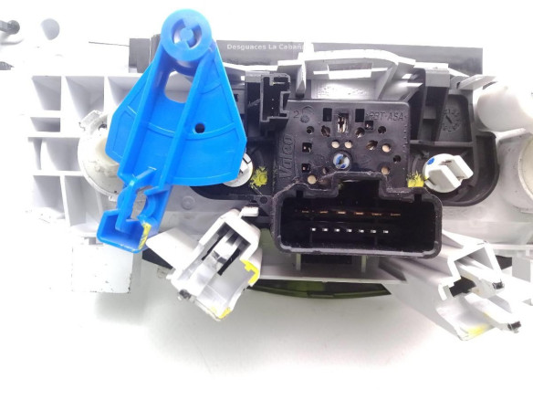 1AA141224210135 MANDO CALEFACCION DACIA DUSTER|Desguaces La Cabaña