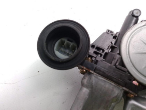 8572035140 ELEVALUNAS PUERTA LAT TRA IZQ TOYOTA PRIUS Fastback (_W2_)|Desguaces La Cabaña